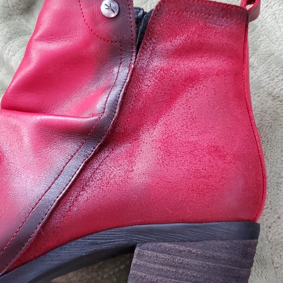 Wanda Panda leather booties - Picture 9 of 12